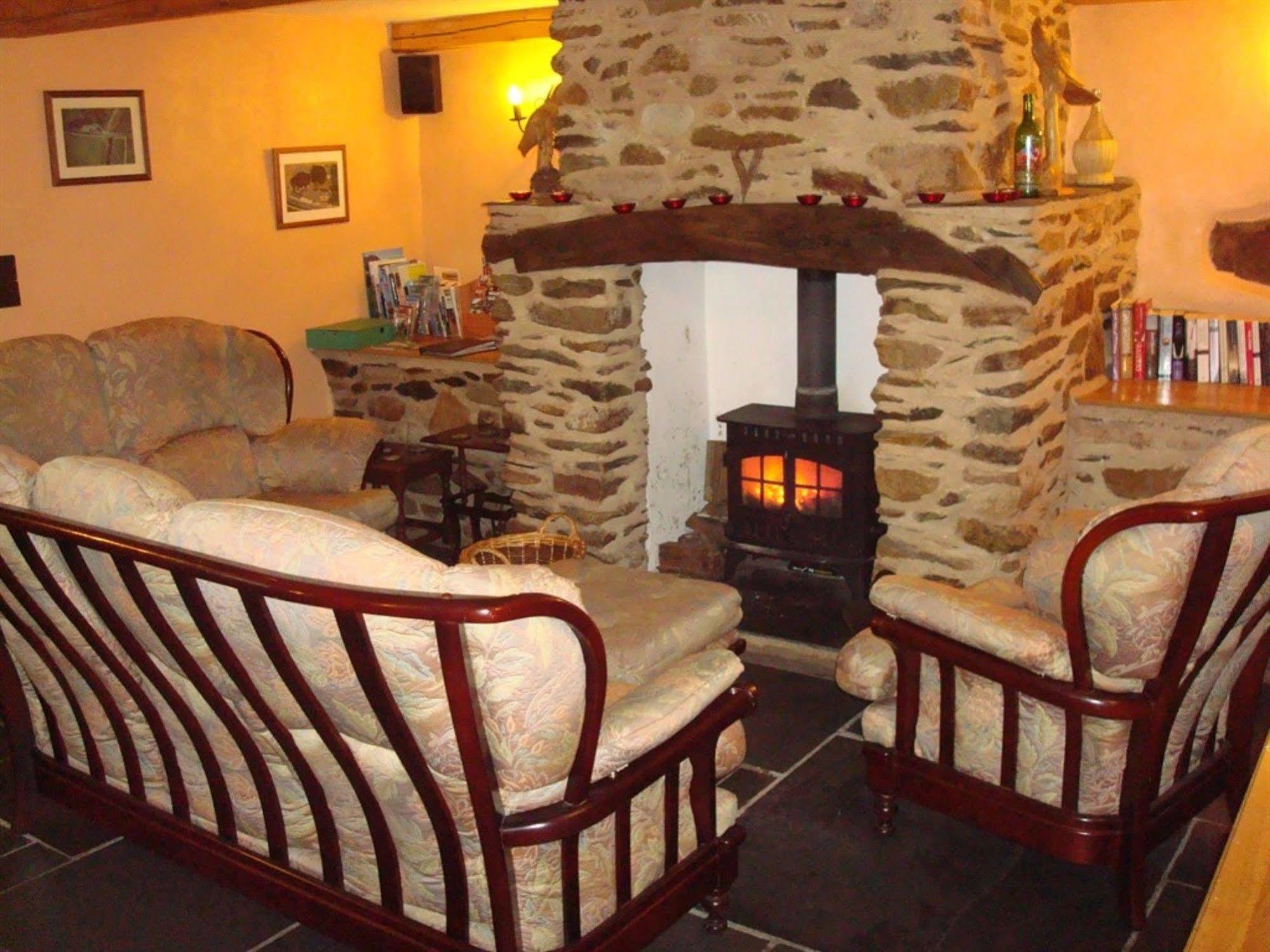 The Wayside And Whisky Barn Hotel Whitbeck Luaran gambar