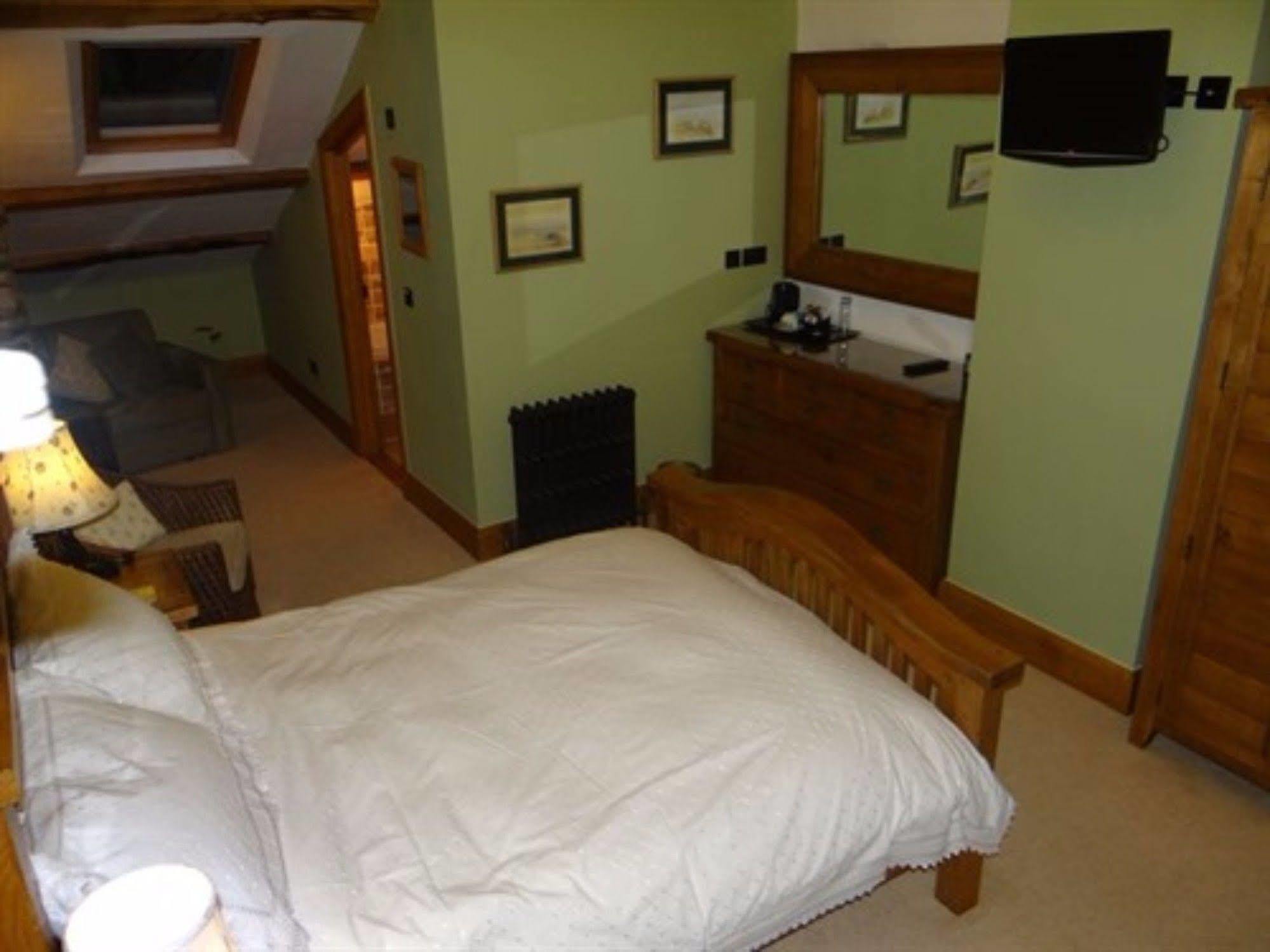 The Wayside And Whisky Barn Hotel Whitbeck Luaran gambar