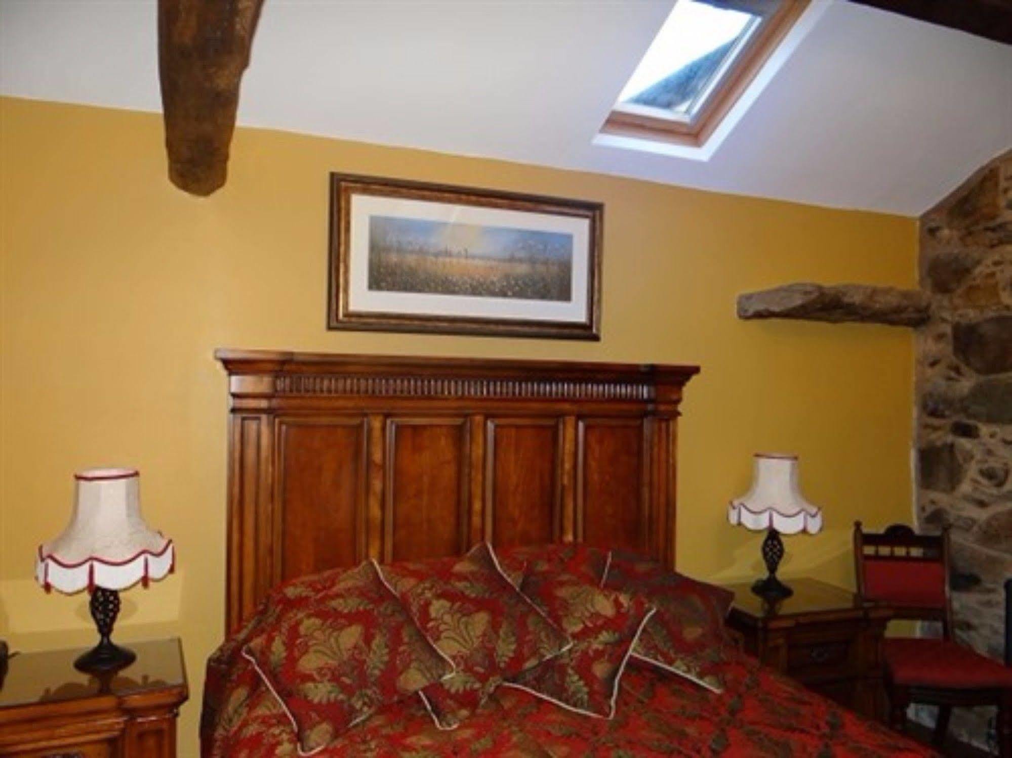 The Wayside And Whisky Barn Hotel Whitbeck Luaran gambar