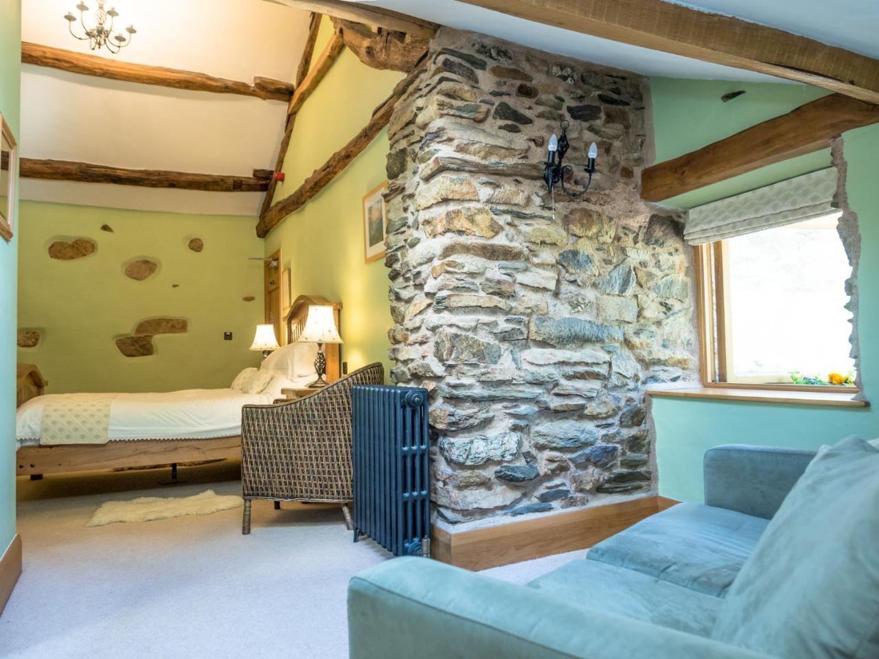 The Wayside And Whisky Barn Hotel Whitbeck Bilik gambar
