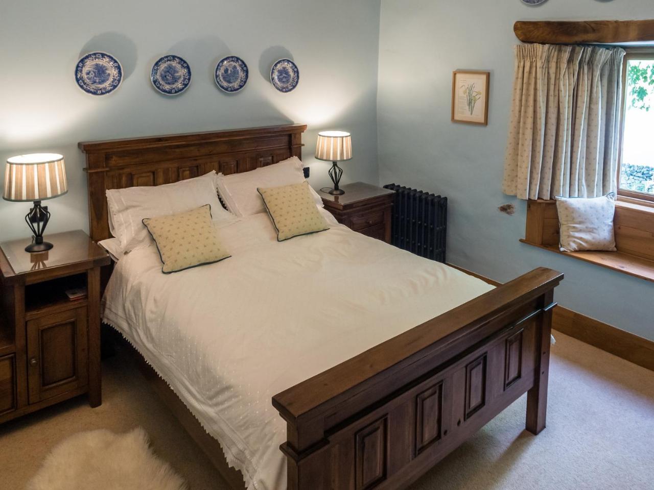 The Wayside And Whisky Barn Hotel Whitbeck Bilik gambar
