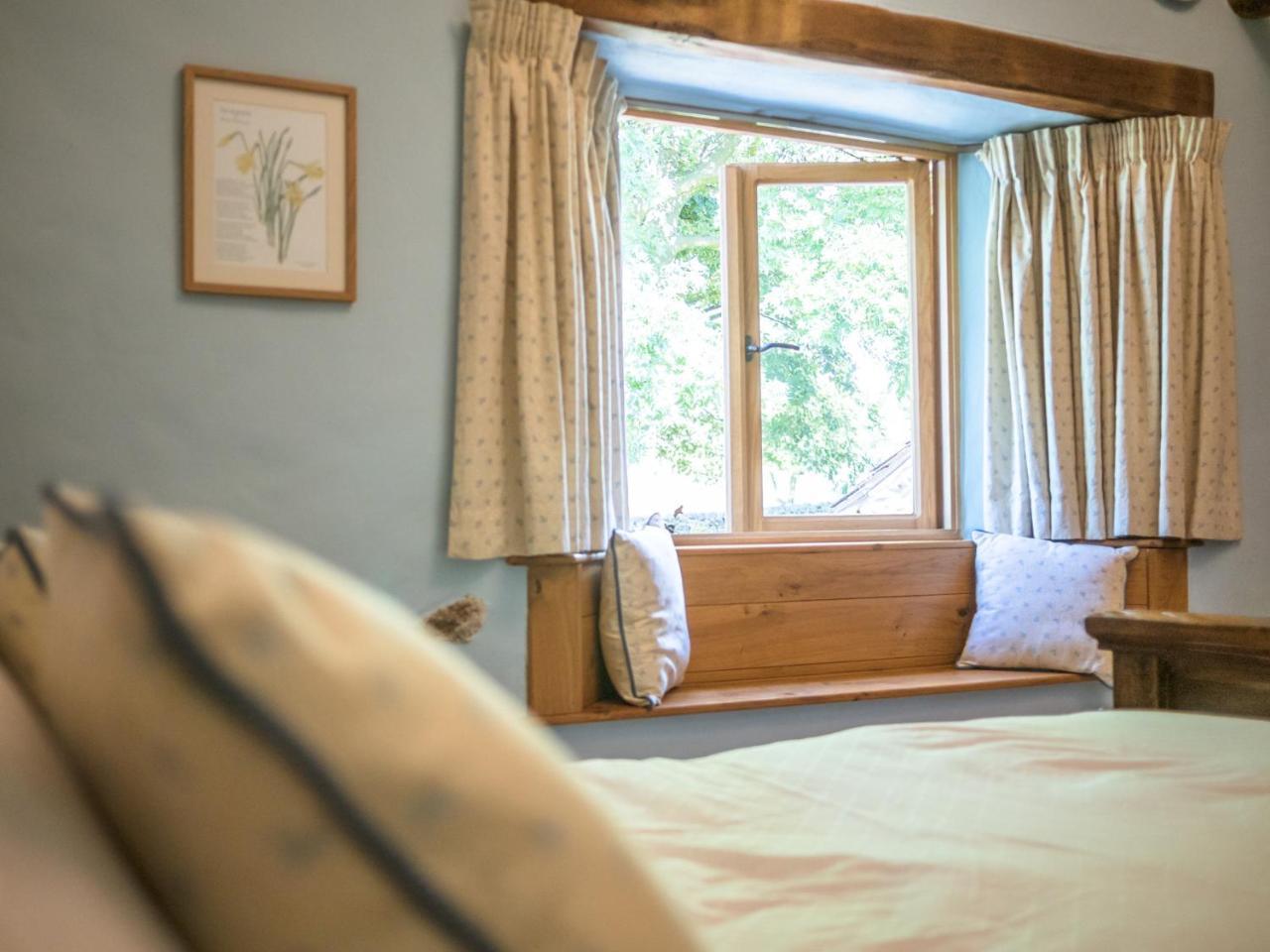 The Wayside And Whisky Barn Hotel Whitbeck Bilik gambar