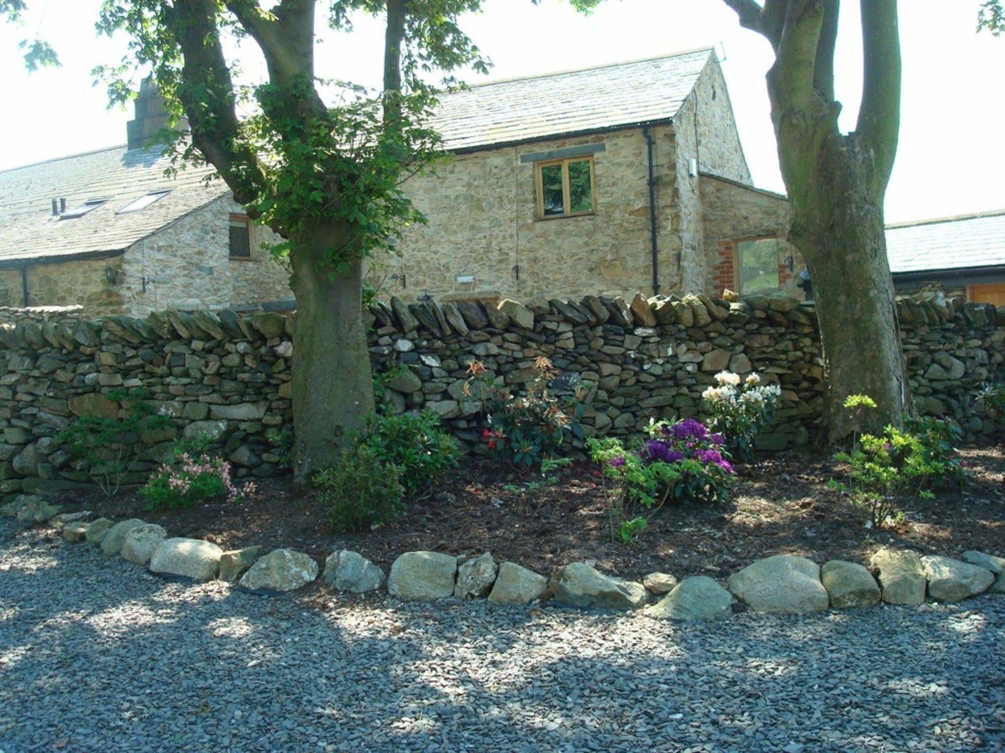 The Wayside And Whisky Barn Hotel Whitbeck Luaran gambar