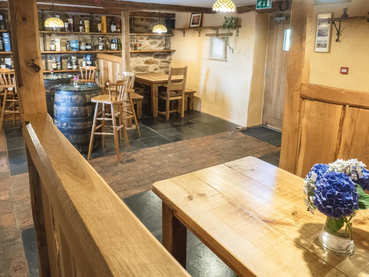 The Wayside And Whisky Barn Hotel Whitbeck Luaran gambar